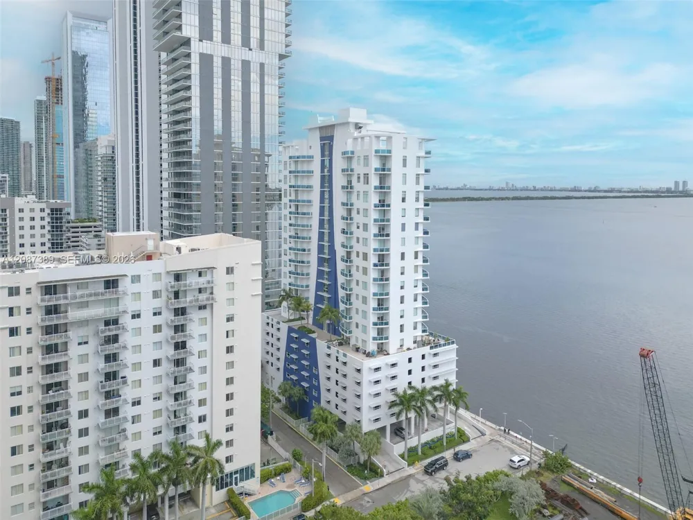 725 NE 22nd St #8E Miami, FL 33137