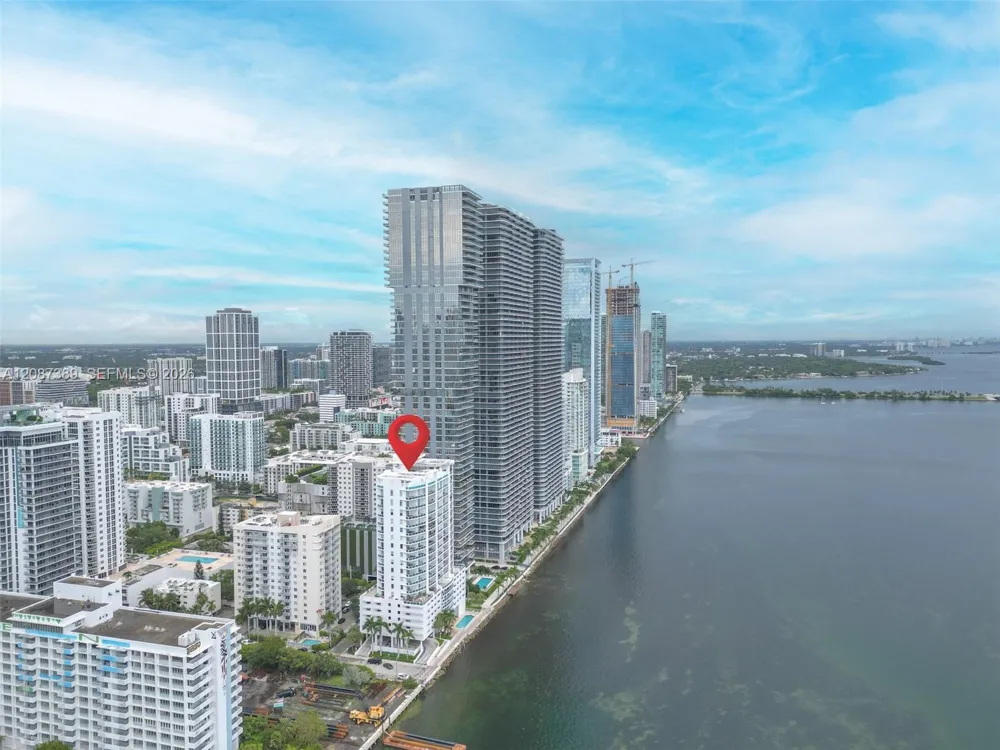 725 NE 22nd St #8E Miami, FL 33137