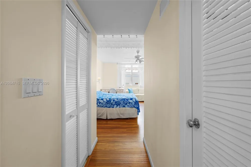 5001 Collins Ave #15G Miami Beach, FL 33140