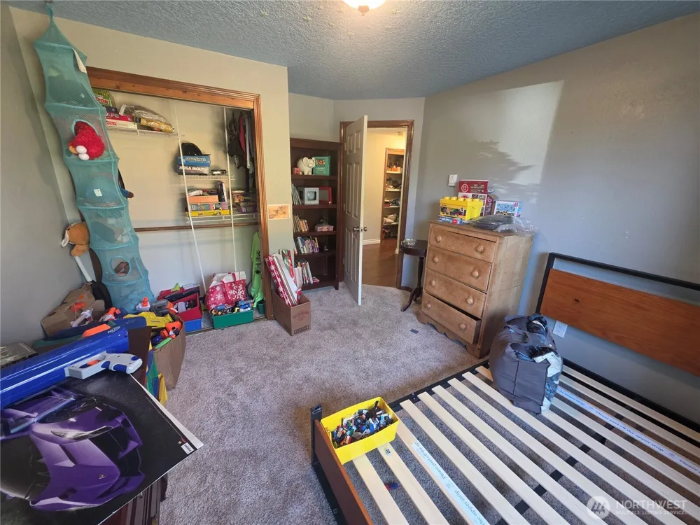 15503 NE 76th Street Vancouver, WA 98682