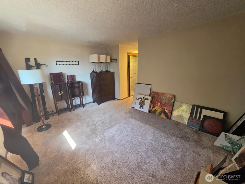 15503 NE 76th Street Vancouver, WA 98682