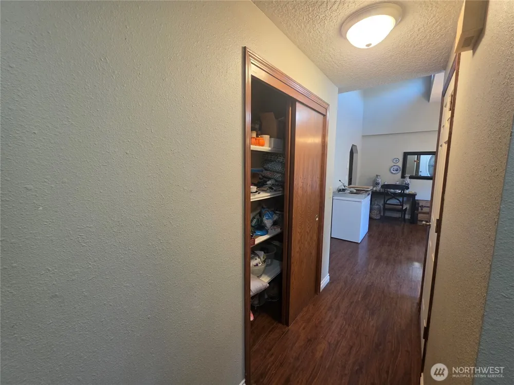 15503 NE 76th Street Vancouver, WA 98682
