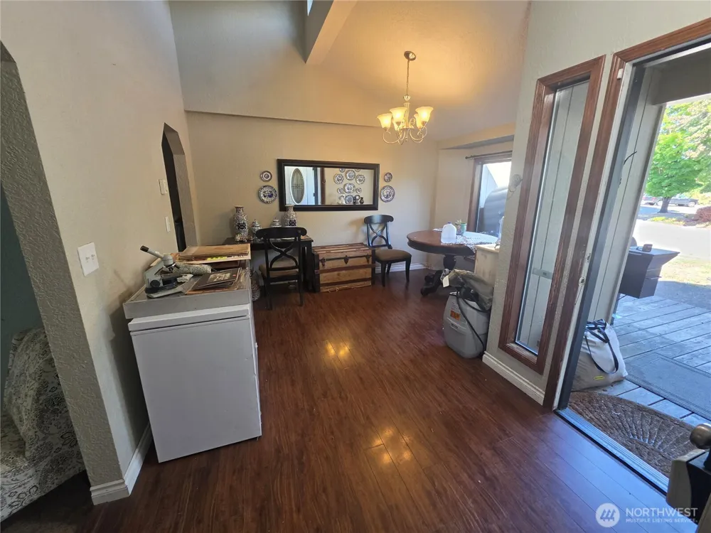 15503 NE 76th Street Vancouver, WA 98682