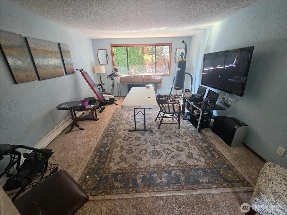 15503 NE 76th Street Vancouver, WA 98682