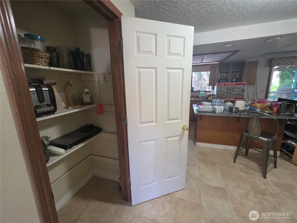 15503 NE 76th Street Vancouver, WA 98682