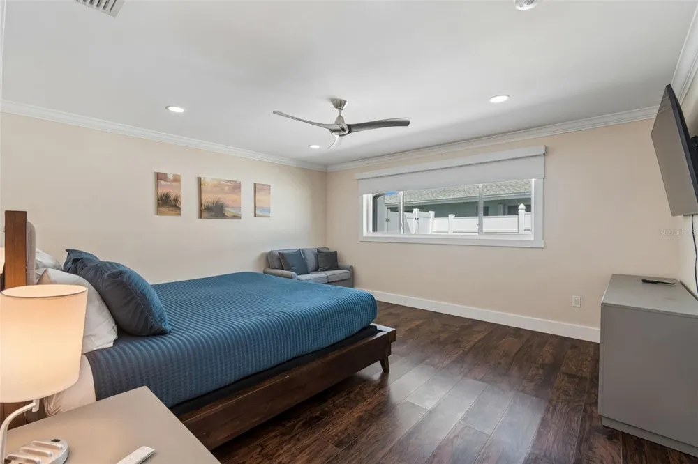 478 HARBOR DRIVE Indian Rocks Beach, FL 33785
