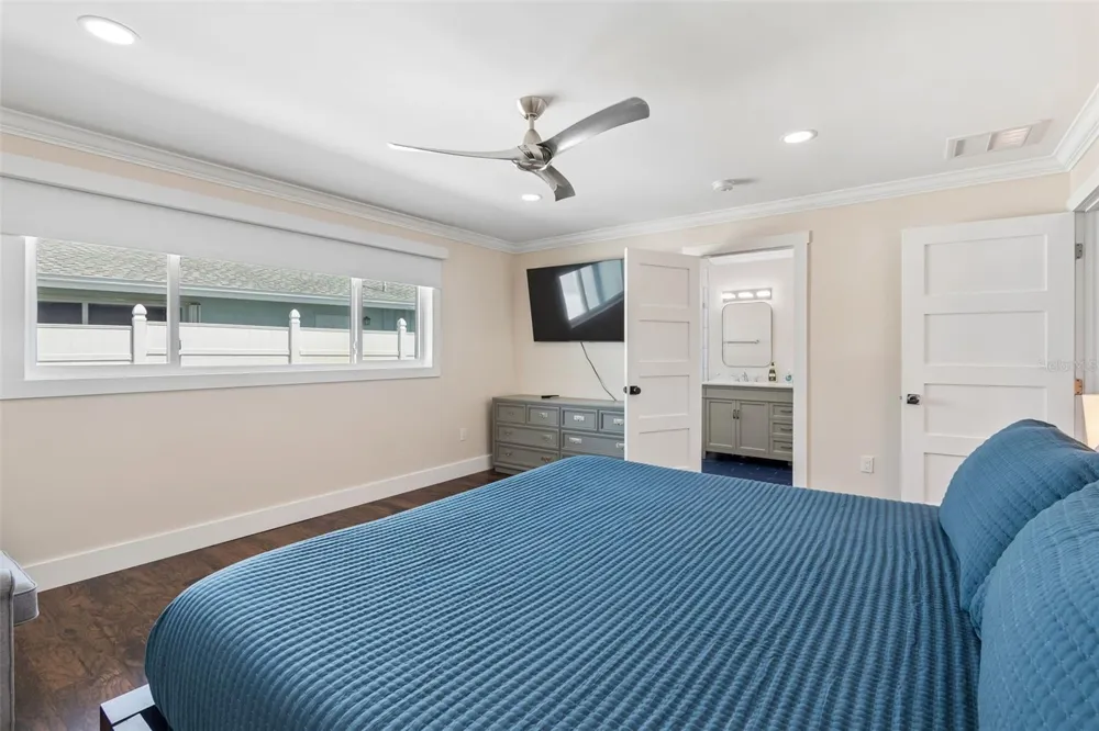 478 HARBOR DRIVE Indian Rocks Beach, FL 33785