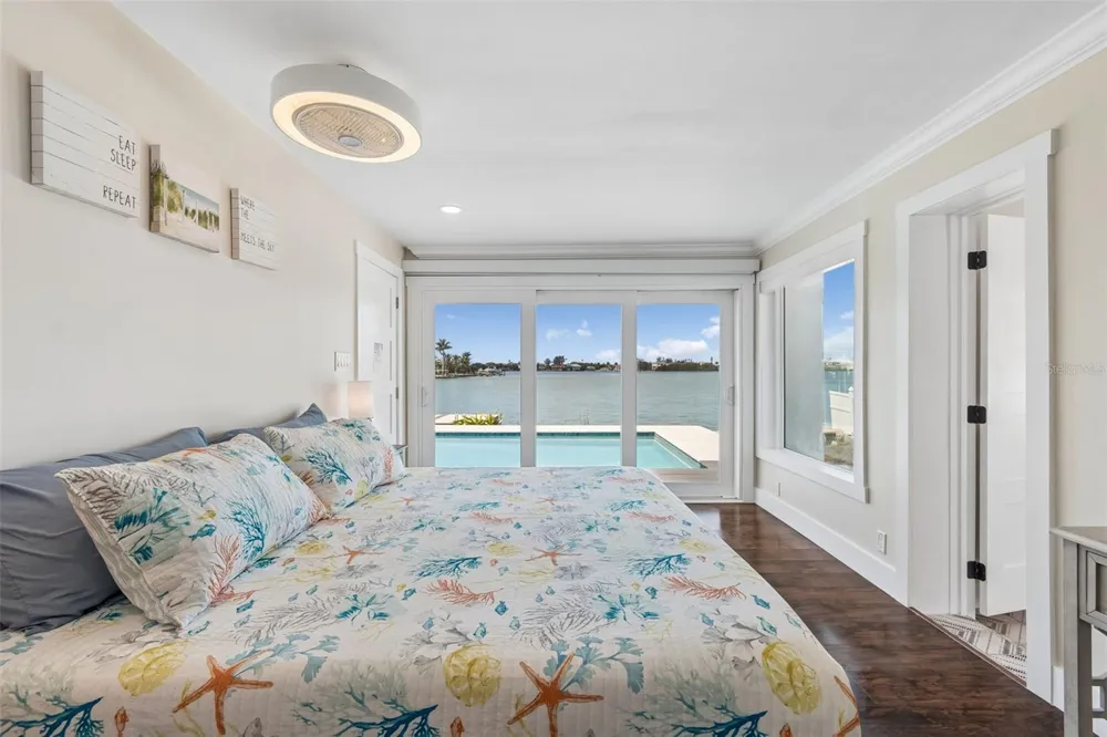 478 HARBOR DRIVE Indian Rocks Beach, FL 33785