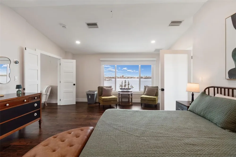 478 HARBOR DRIVE Indian Rocks Beach, FL 33785