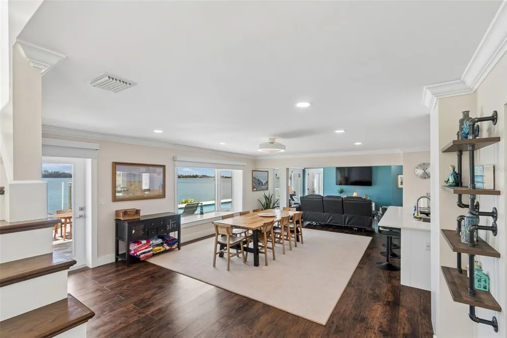 478 HARBOR DRIVE Indian Rocks Beach, FL 33785