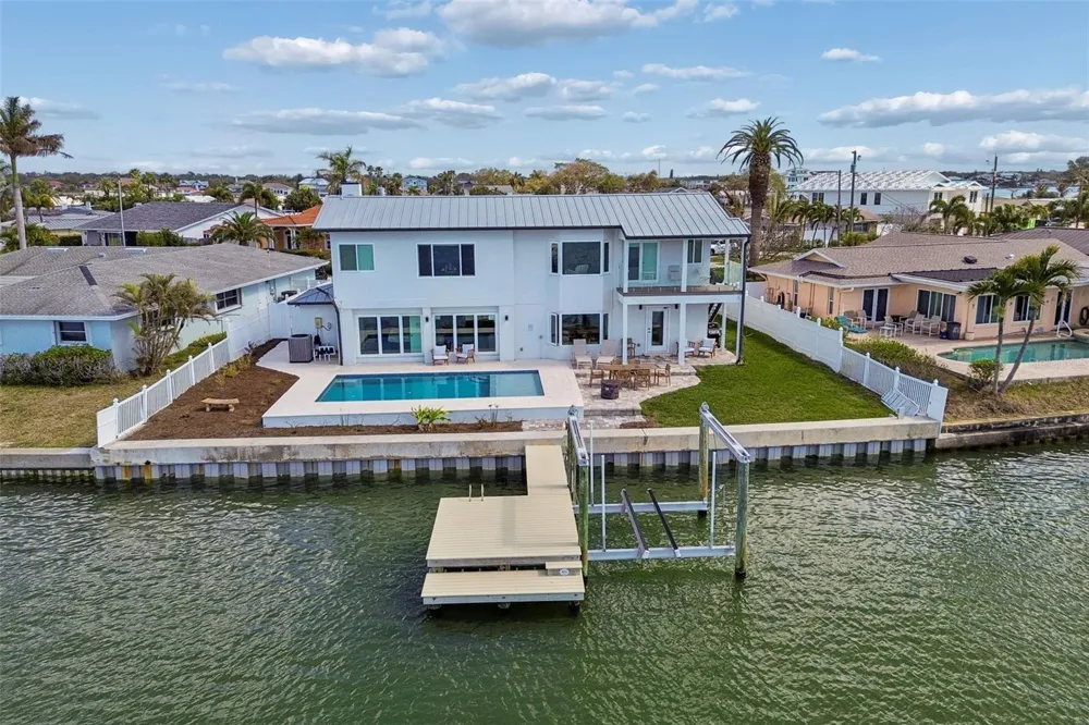 478 HARBOR DRIVE Indian Rocks Beach, FL 33785