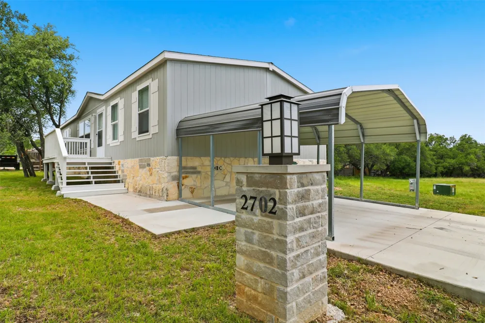 2702 Gazelle Horseshoe Bay, TX 78657