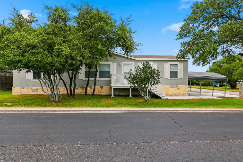 2702 Gazelle Horseshoe Bay, TX 78657