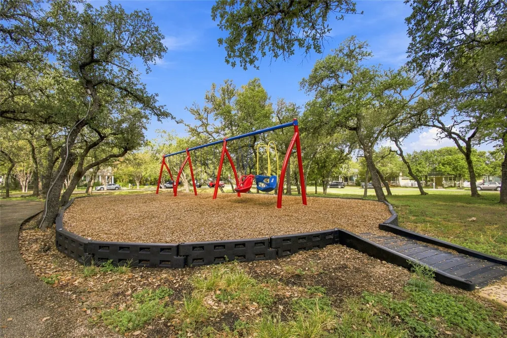 437 Haupt Kyle, TX 78640