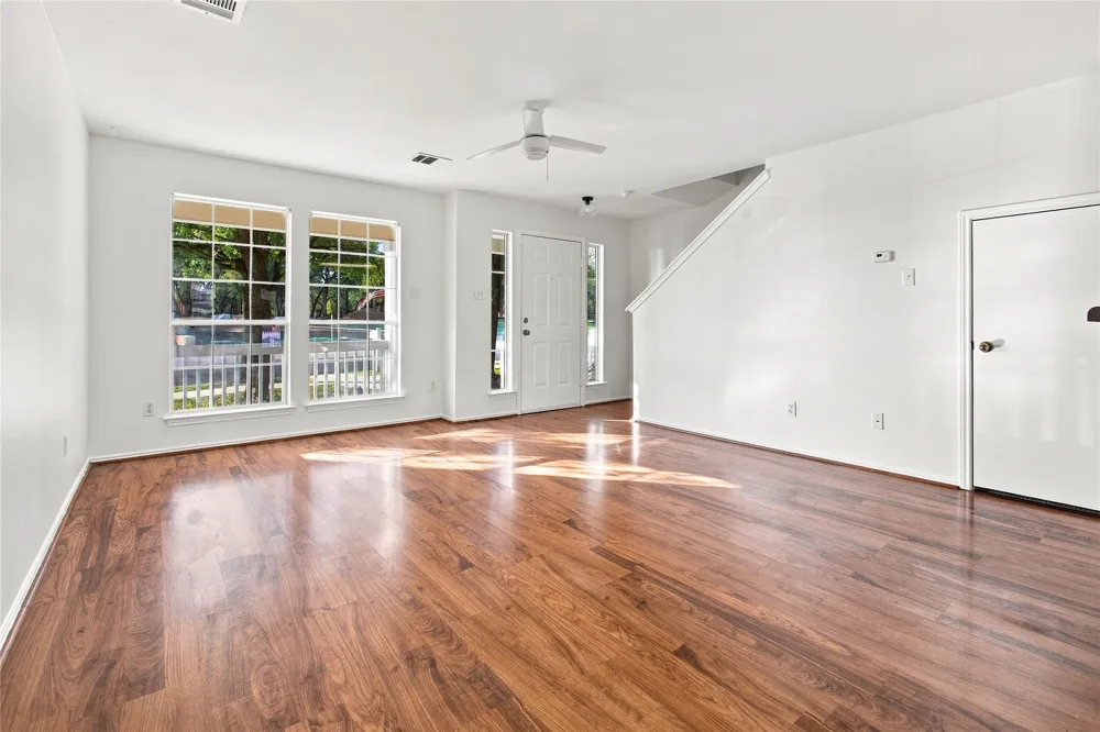 437 Haupt Kyle, TX 78640