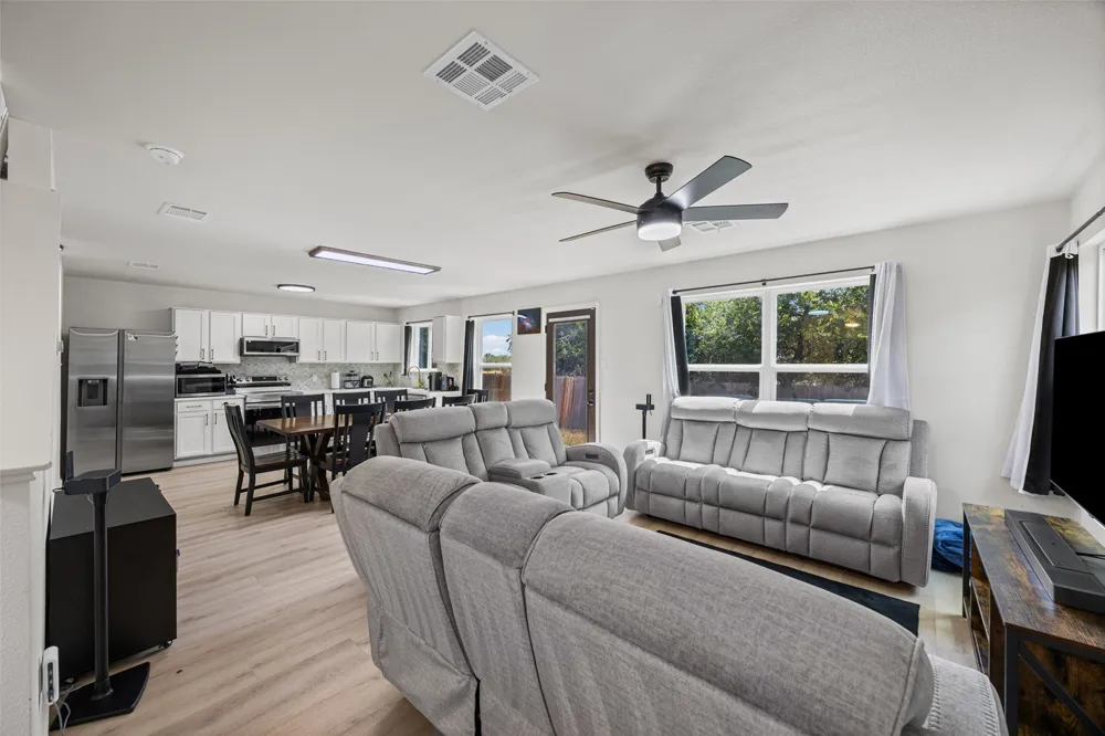 7115 Thannas Way Austin, TX 78744