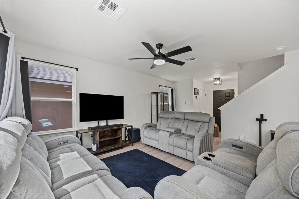 7115 Thannas Way Austin, TX 78744