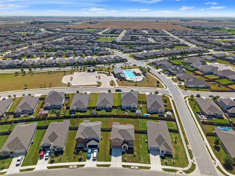 Address Not Shown Hutto, TX 78634