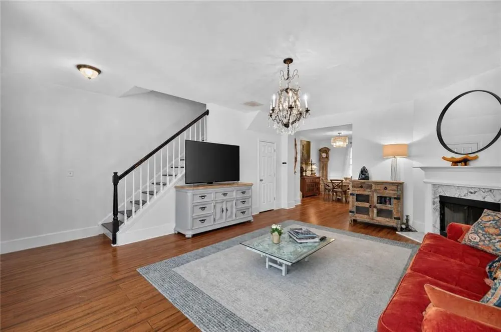 570 Gale Court Milton, GA 30004