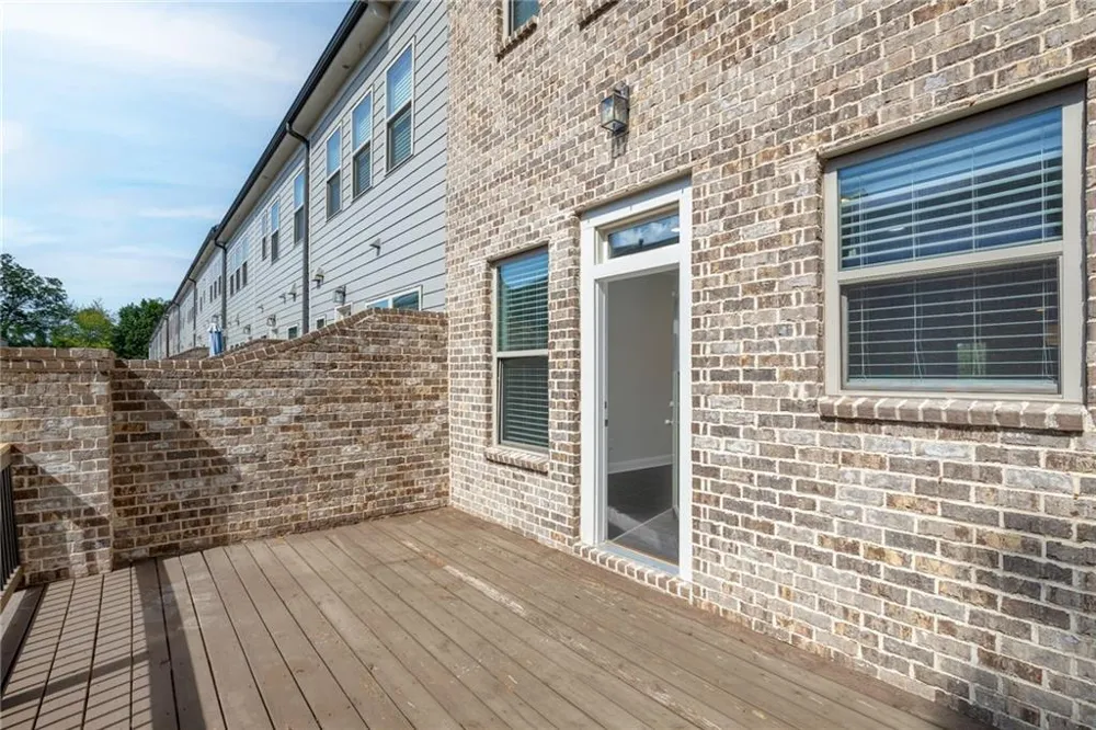 3547 Parkside Way Atlanta, GA 30319