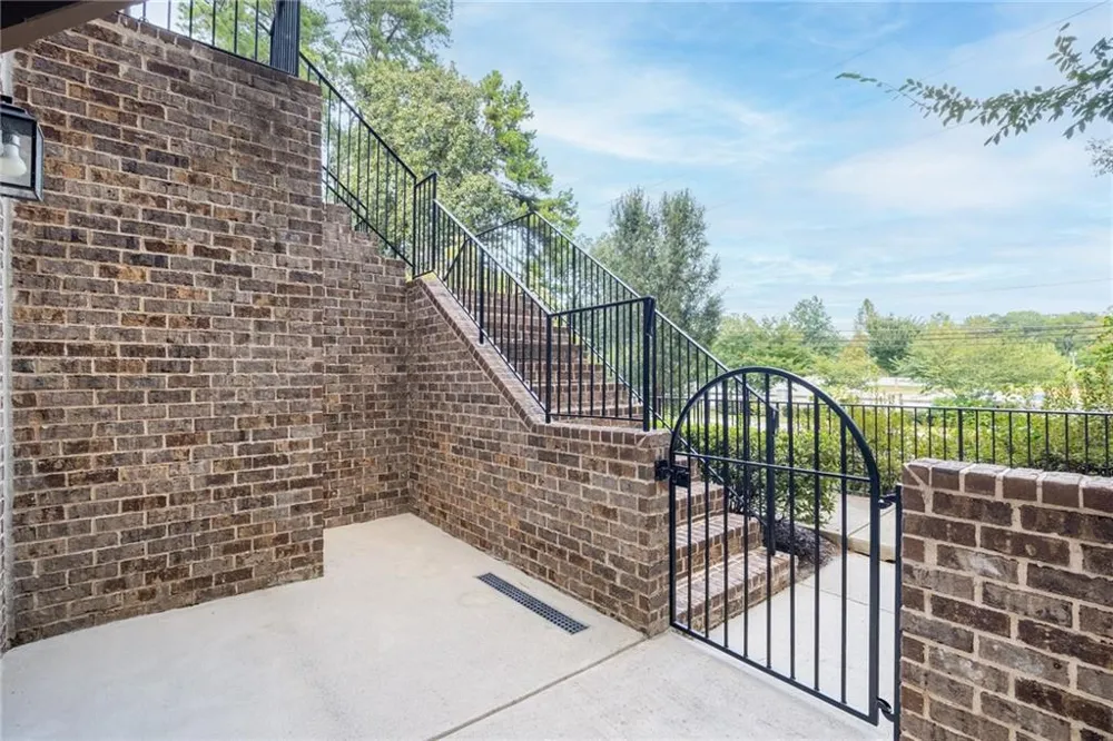 3547 Parkside Way Atlanta, GA 30319
