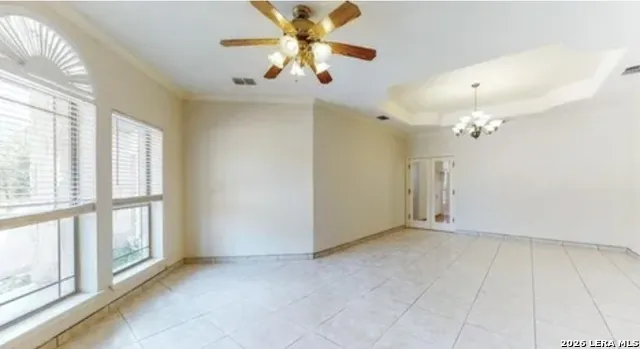 688 Private Road 7822 Natalia, TX 78059