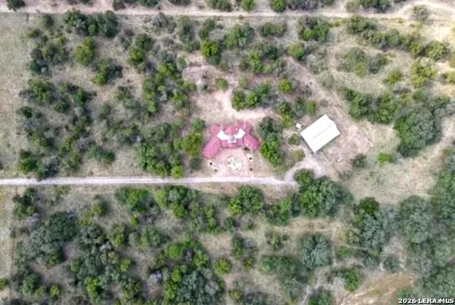 688 Private Road 7822 Natalia, TX 78059