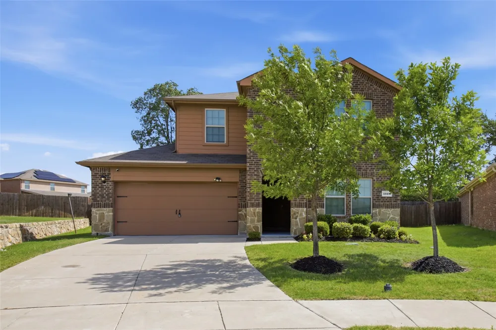 1328 Broaddus Road Forney, TX 75126