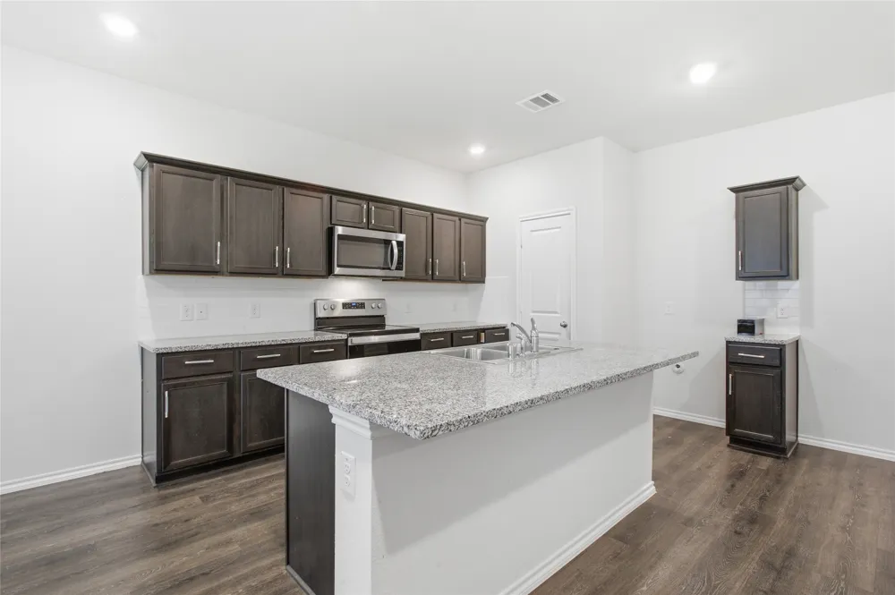 1328 Broaddus Road Forney, TX 75126