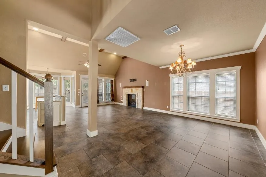 17015 Stonebriar Road Woodway, TX 76712