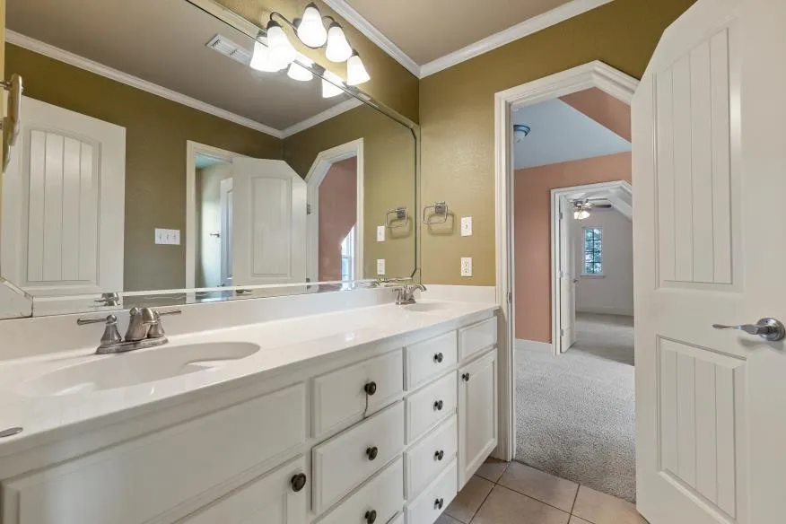 17015 Stonebriar Road Woodway, TX 76712