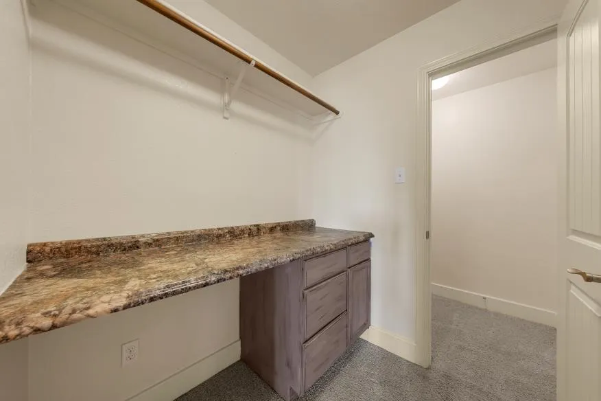 17015 Stonebriar Road Woodway, TX 76712