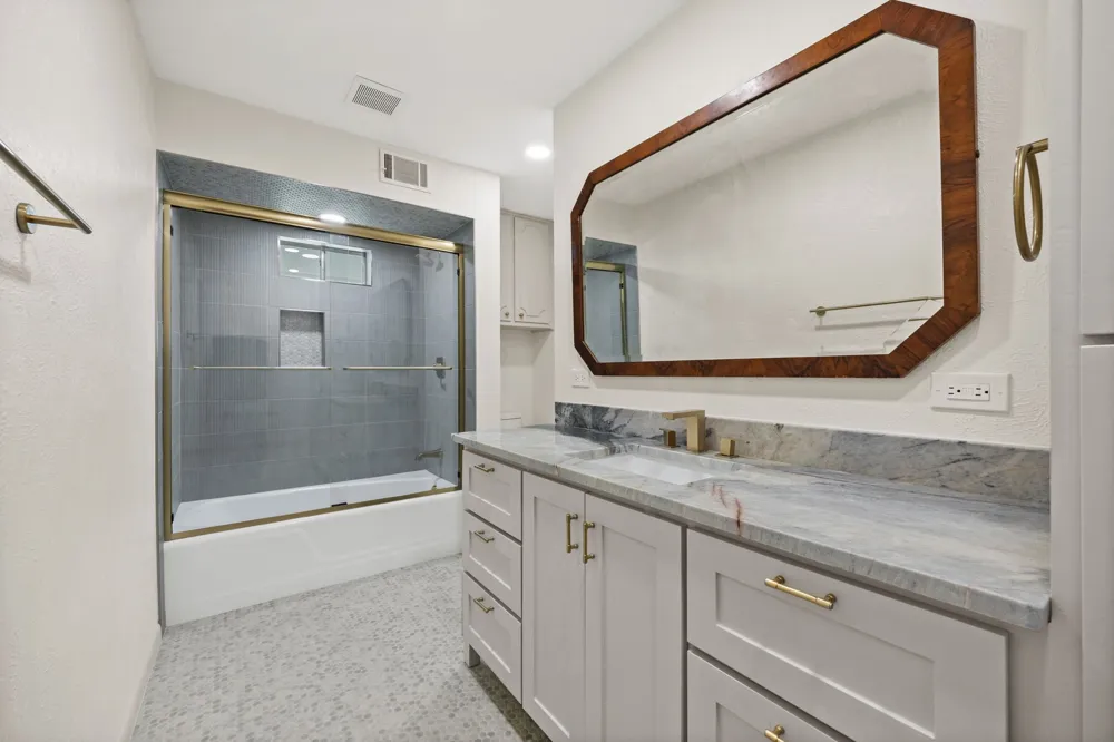 3431 Kiesthill Drive Dallas, TX 75233