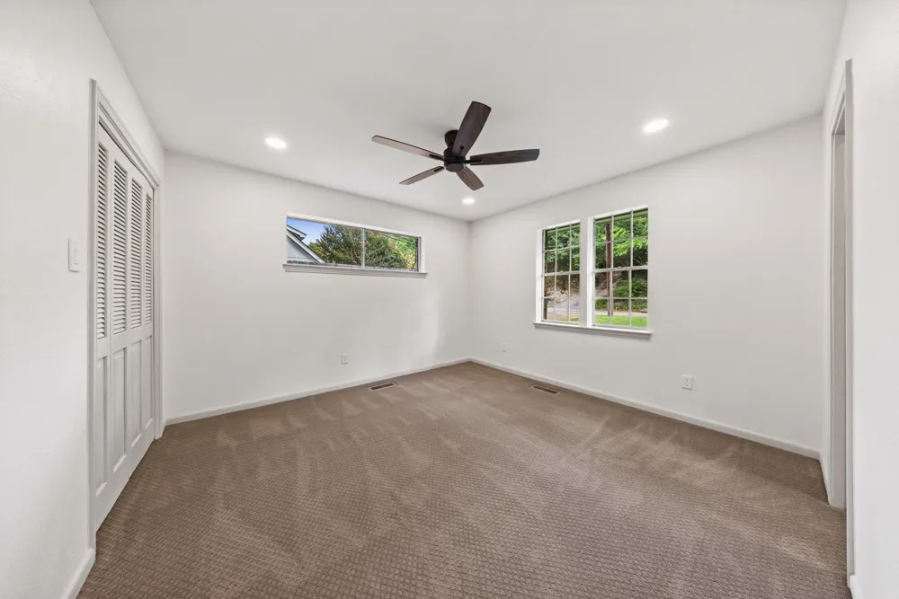 3431 Kiesthill Drive Dallas, TX 75233