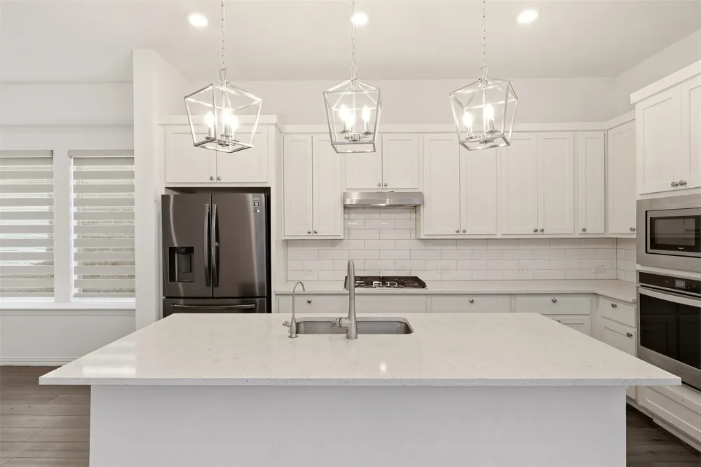 239 Woodson Street Irving, TX 75063