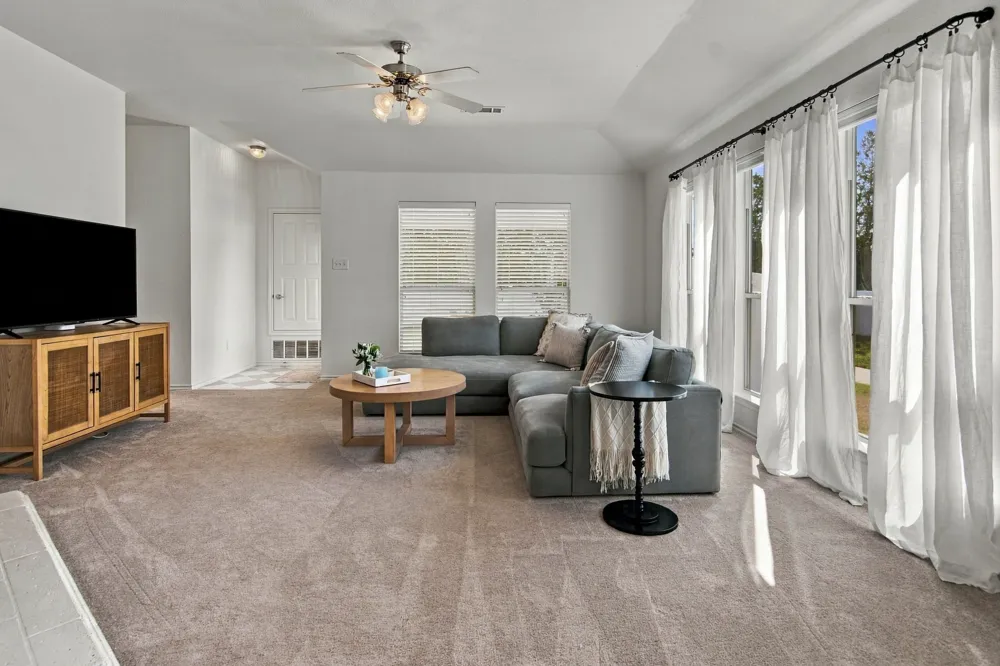 9124 Manana Street Fort Worth, TX 76244
