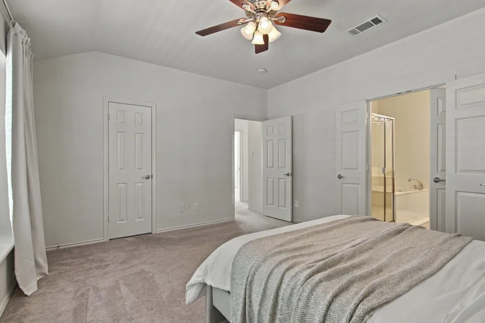 9124 Manana Street Fort Worth, TX 76244
