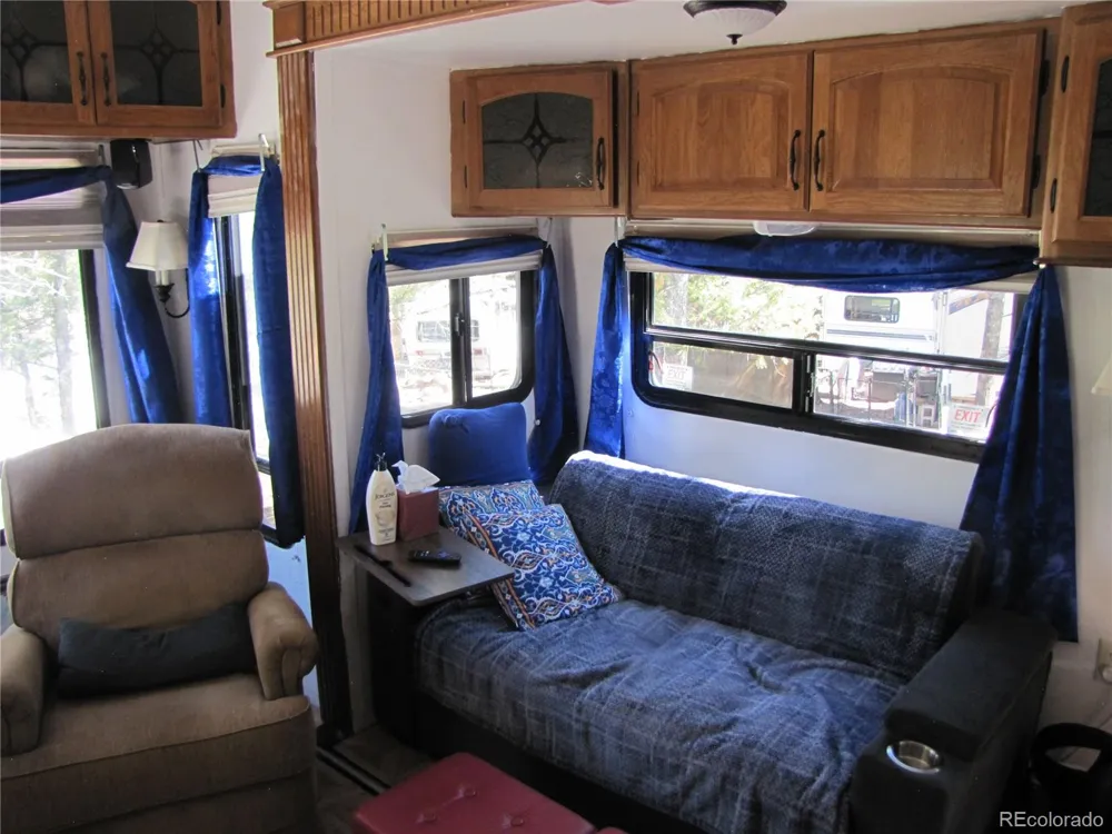 1827 Narrow Gauge Road Hartsel, CO 80449