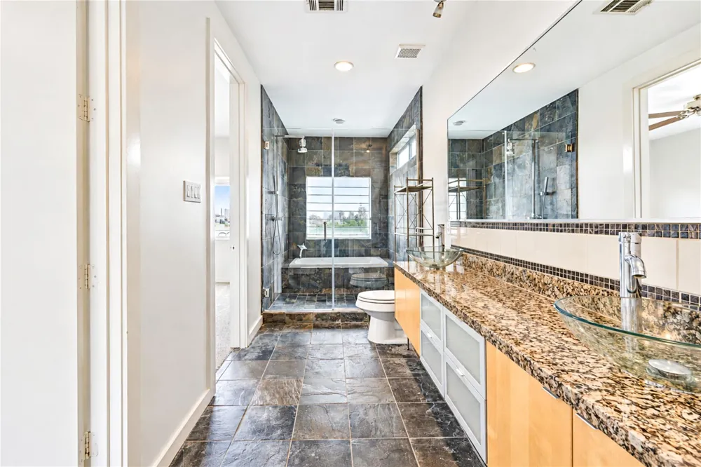 2234 Leeland Street Hockley, TX 77003