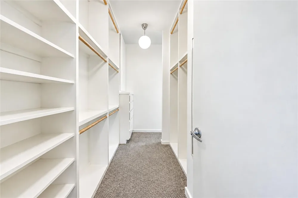 2234 Leeland Street Hockley, TX 77003