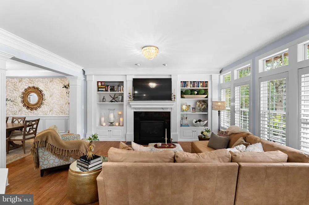 18309 BUCCANEER TERRACE Leesburg, VA 20176