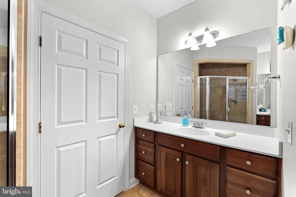 18309 BUCCANEER TERRACE Leesburg, VA 20176