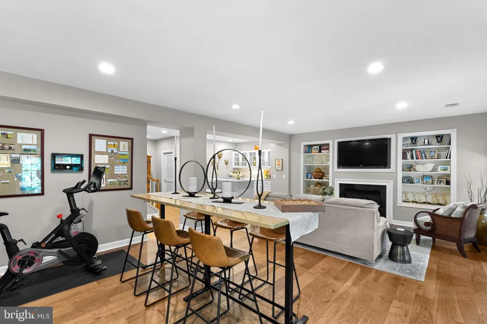 18309 BUCCANEER TERRACE Leesburg, VA 20176