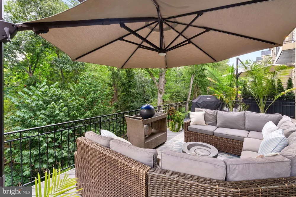18309 BUCCANEER TERRACE Leesburg, VA 20176