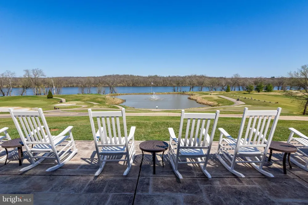 18309 BUCCANEER TERRACE Leesburg, VA 20176