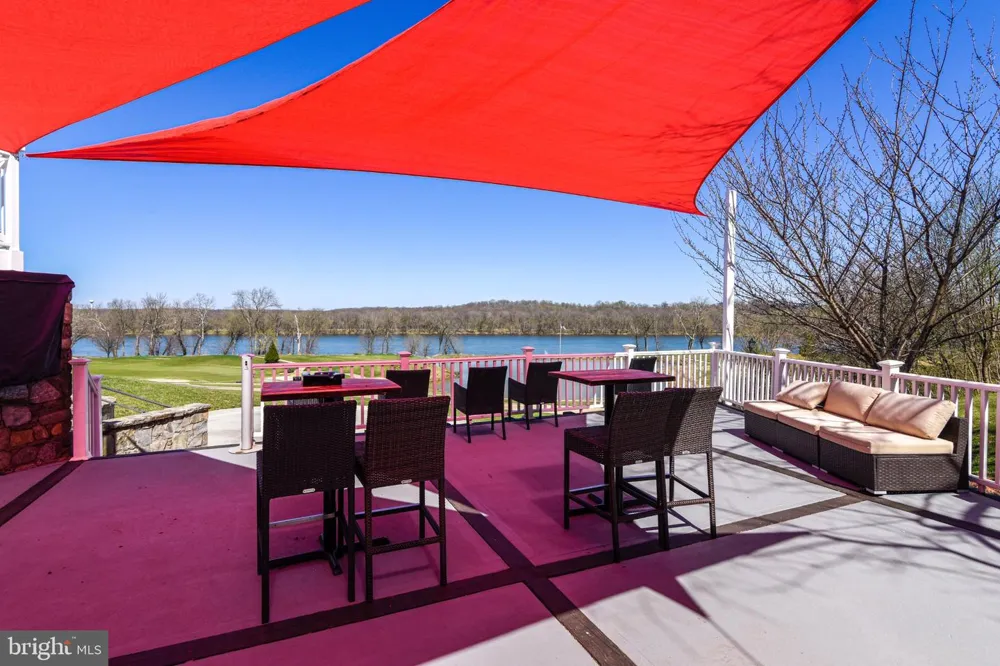18309 BUCCANEER TERRACE Leesburg, VA 20176