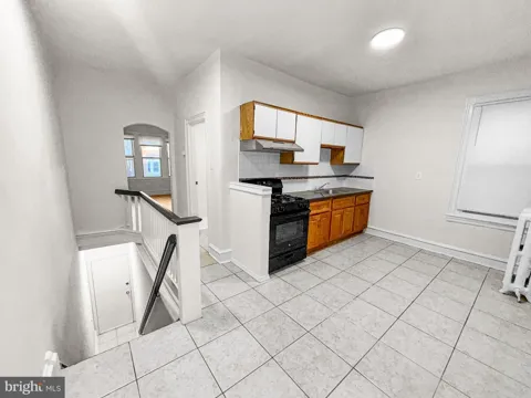 4832 CAMAC STREET #2