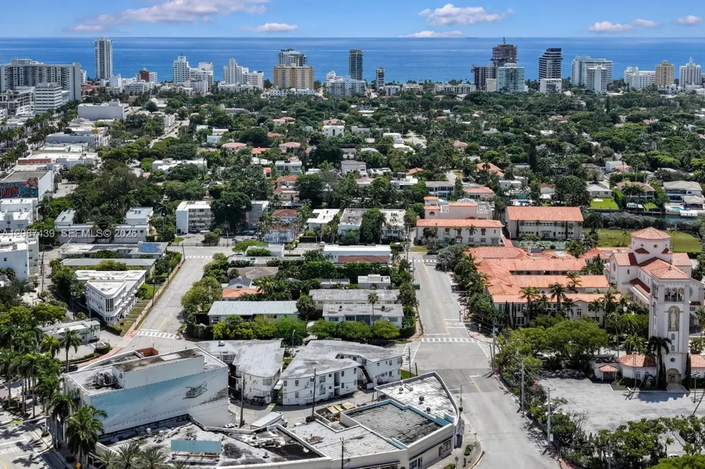 3909 Garden Ave Miami Beach, FL 33140