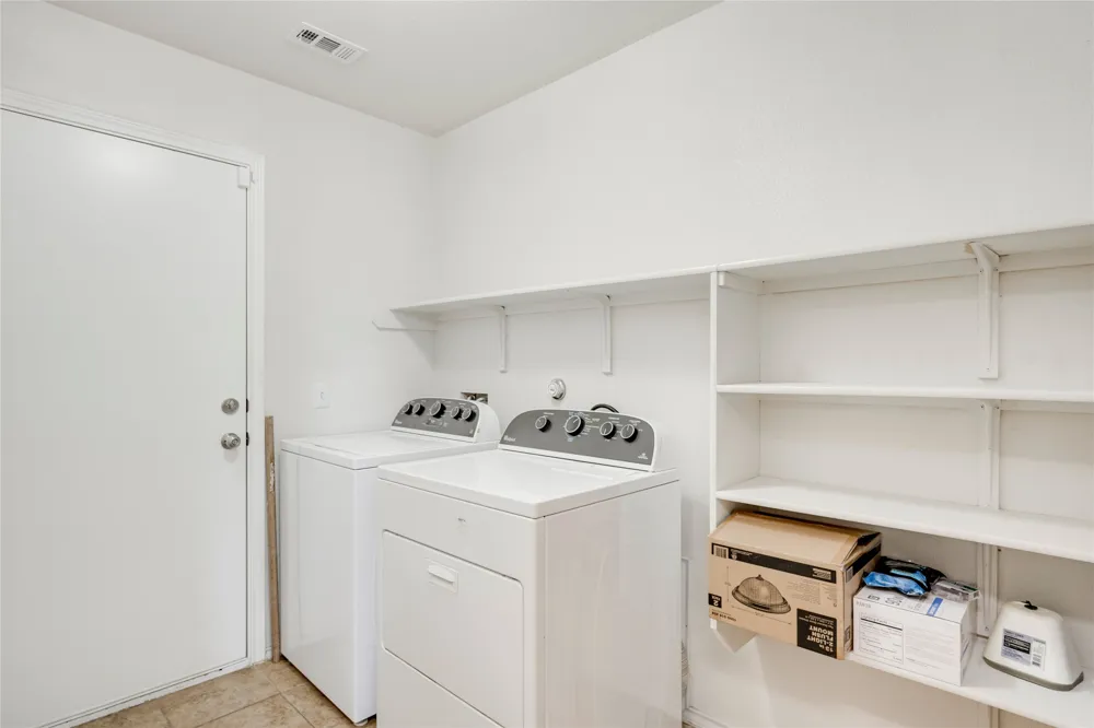 5701 Cass Court Austin, TX 78754