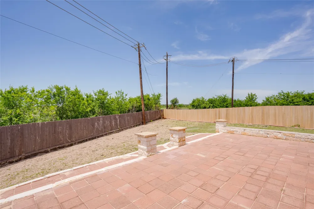 5701 Cass Court Austin, TX 78754